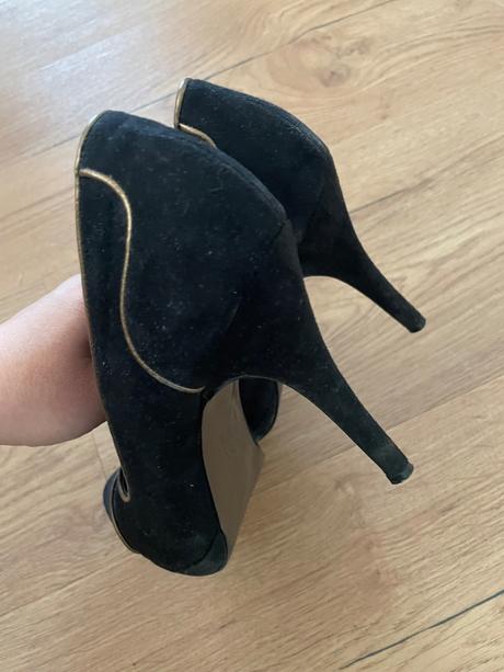 Cierne lodicky, graceland,41