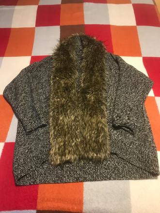 Sveter s umelou kozusinou zn. guess, guess,s