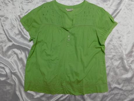 Pekna kvalitna vzdušna letna bluzka, bhs,46