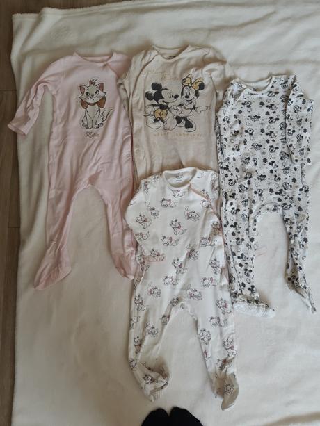 Pyzamka overaly 12-18m, f&f