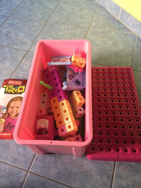 Stavebnica fisher price, 