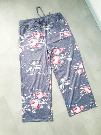 Kvetinové nohavice/tepláky xxl, xxl