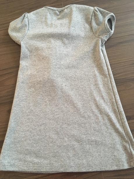 Strieborné šaty, 110