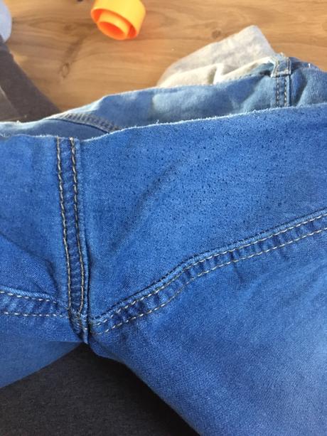 Tehotenské krátke rifle, c&a,46