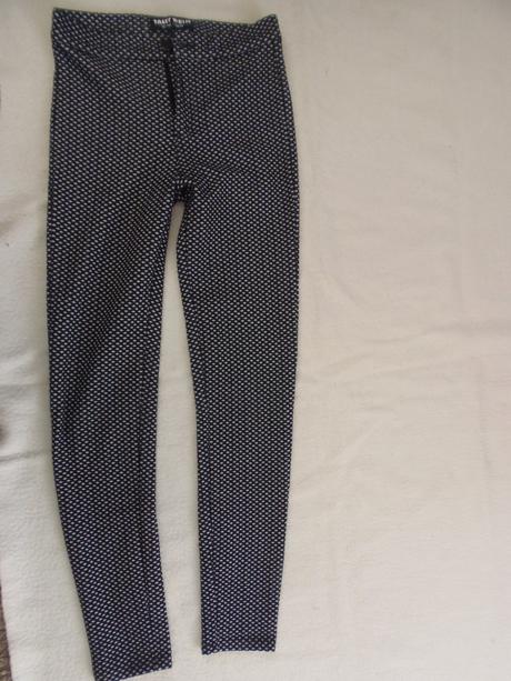 Nohavice hrubšie, 34