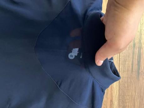 Tmavomodré šaty, s