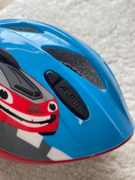 Detska prilba alpina, 