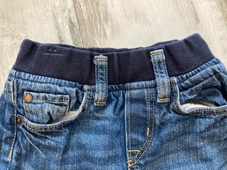 Hrubšie rifle, h&m,98