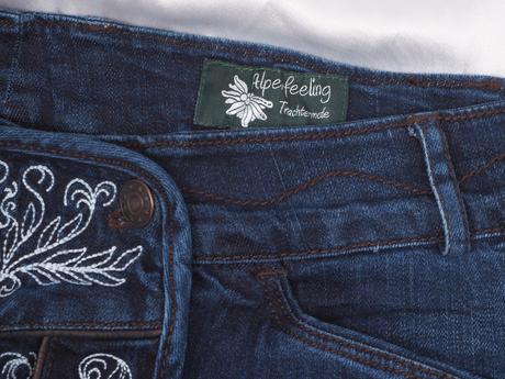 Kvalitné krojové kraťasy alpenfeeling, 38