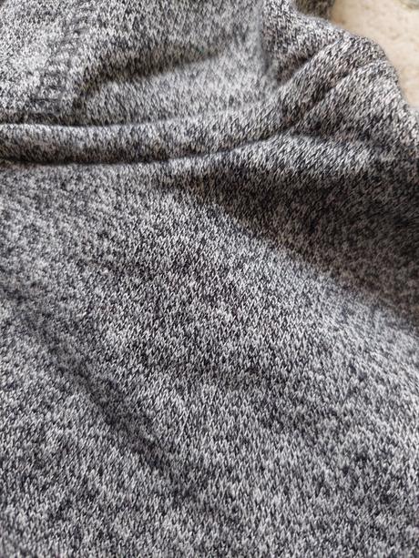 Univerzalna mikina na zips raz prana, takko,128