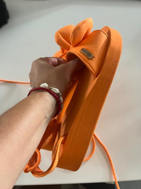 Oranzove sandale, 34