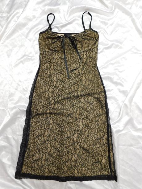 Pekne čipkovane saty, warehouse,36