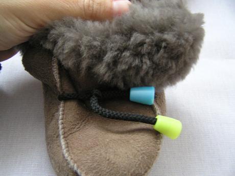 Capačkove čižmy, 19