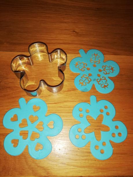 Vykrajovačka a šablóny, 