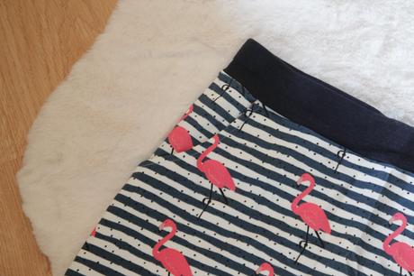 Pruhovaná sukňa s pelikánmi l, l