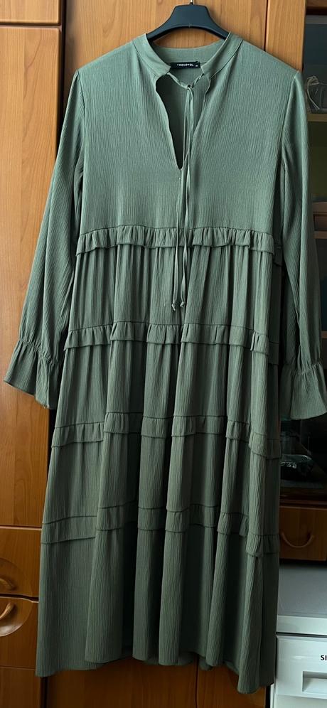 Šaty zelená kaki, 34