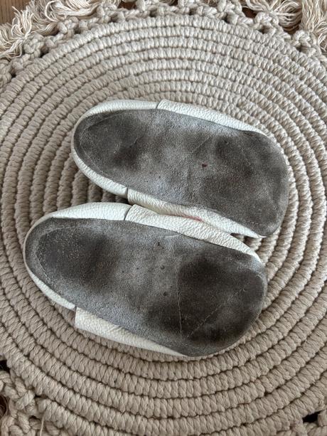 Barefoot capacky, 17