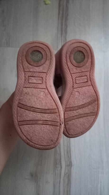 Sandalky 21 dievca-perletove topanky leskle, 21