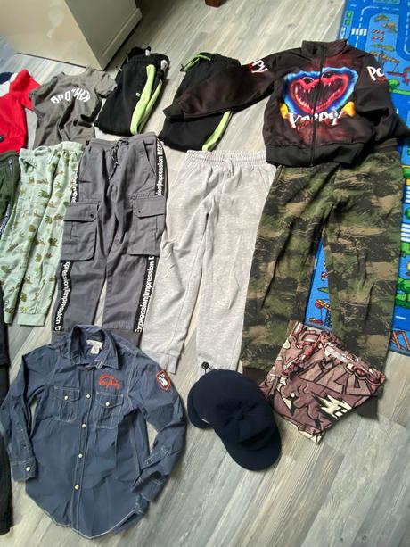 Balík oblecenia, 122–134