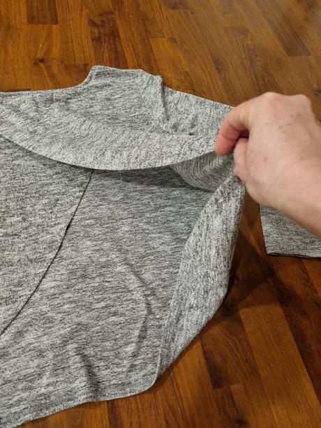 Krásny top s rozparkom na chrbte - xl, xl