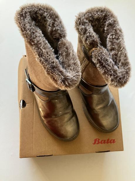 Čizmičky, baťa,32