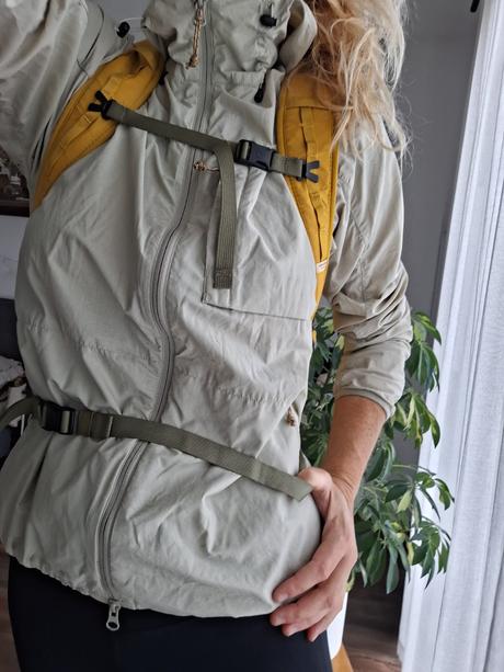 Turisticka bunda fjallraven vel 38/40, m