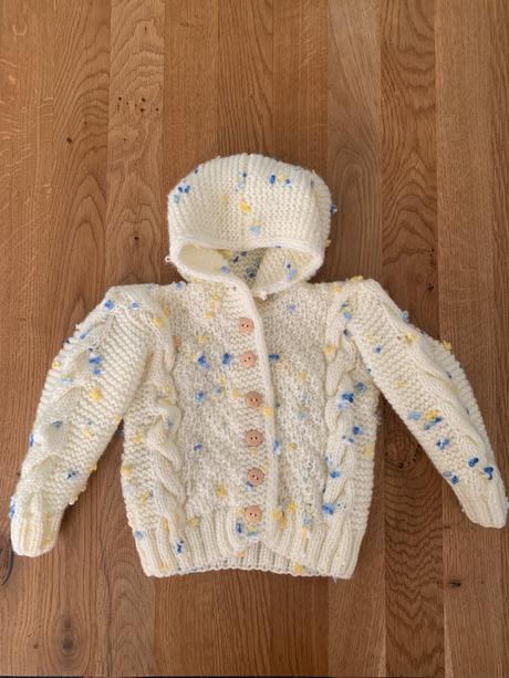 Súprava svetrík, čiapka, rukavice handmade, 56