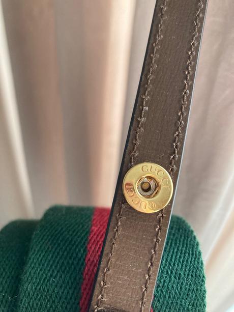 Gucci ramienko na kabelku, gucci