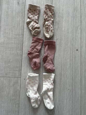 Utešené ponožtičky, 86