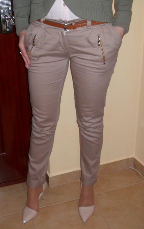 Balík oblečenia, s