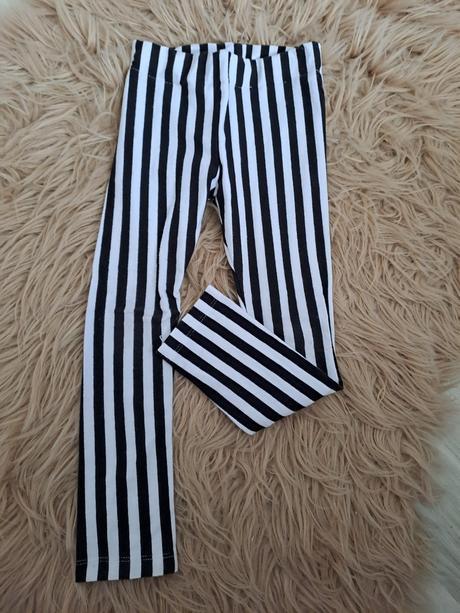 Pásikavé legíny, 104