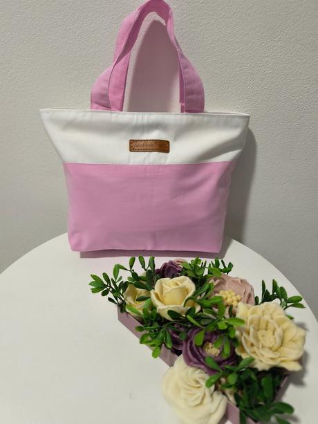 Malá šikovná taštička, 