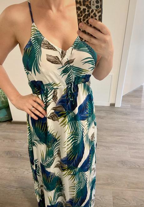 Krásne dlhe letne šaty, l