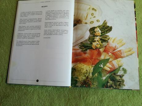 Kuchárska kniha , zdravé varenie aj ako darček.,