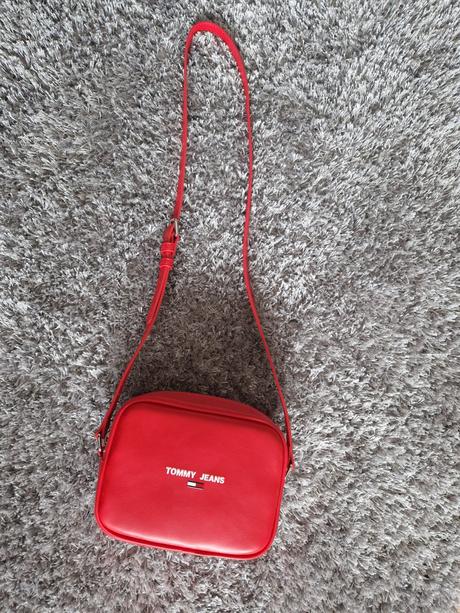 Tommy hilfiger kabelka, tommy hilfiger