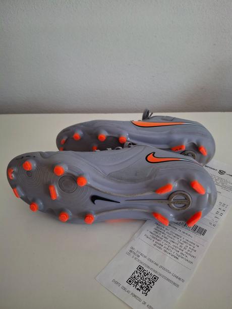 Kopačky nike č.41 ešte 2 roky v záruke s dokladom, nike,41