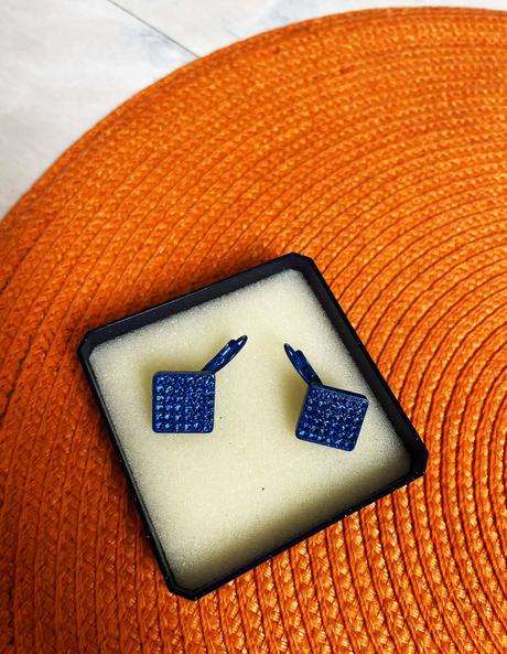 Luxusné štrasové náušnice,