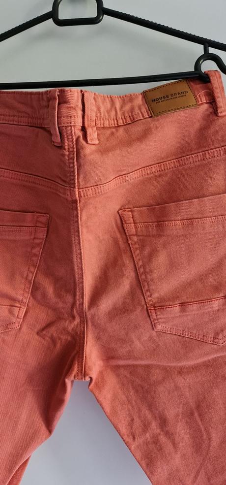 Panske kratasy, house,l