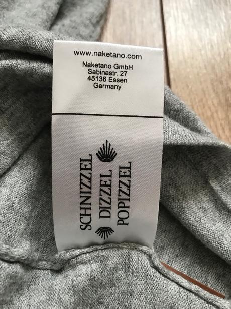 Naketano upletové saty, s