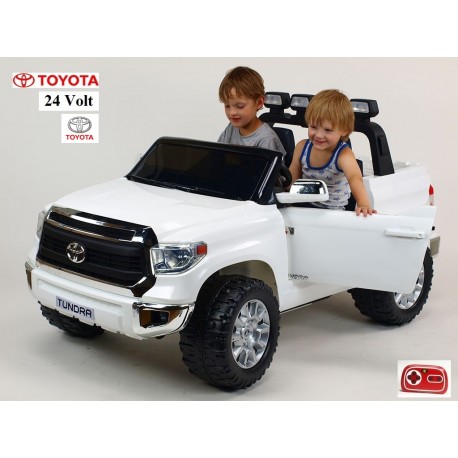 Autíčko na ovládanie zn.toyota tundra,