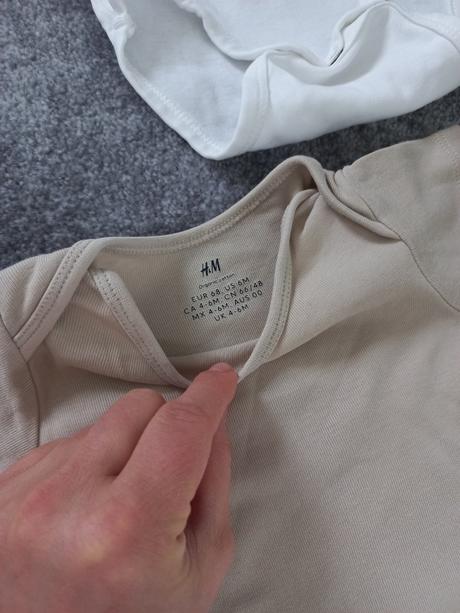 5x kratke body, h&m, 68, h&m,68