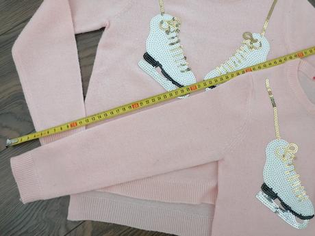 Pulóvrik s korčulami veľ 110 /116 a 122 /128, pepperts,110