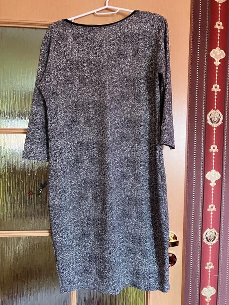 Elestické šaty, xl