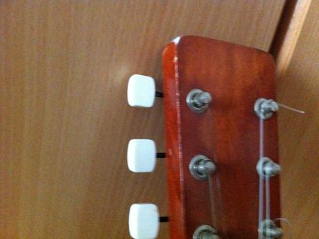 Gitara hudobný nástroj, 