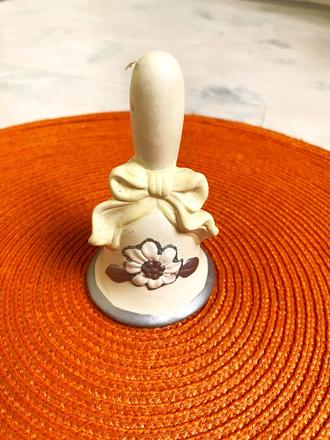 Keramický zvonček,