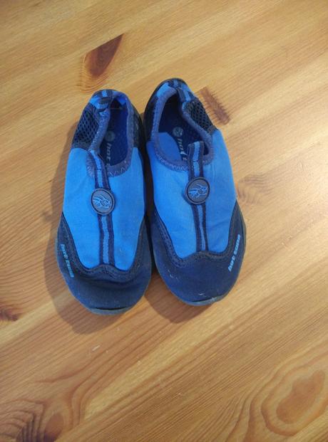 Topánky do vody, 26