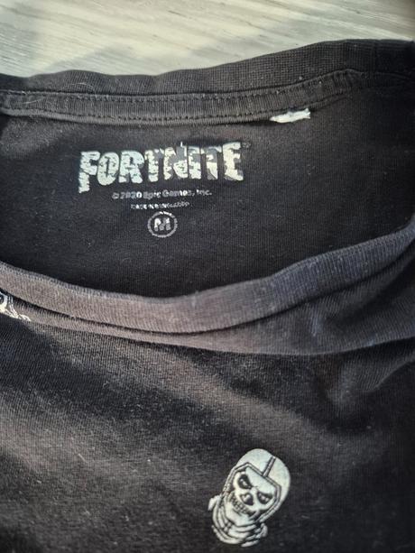 Pyžamo fortnite, 152