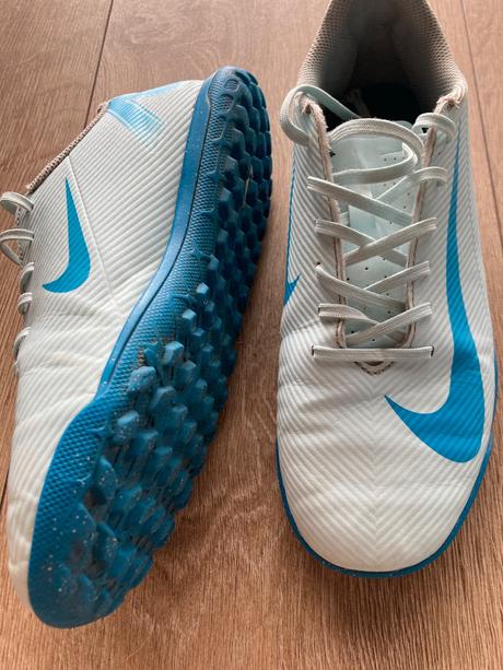 Tarify, nike,39