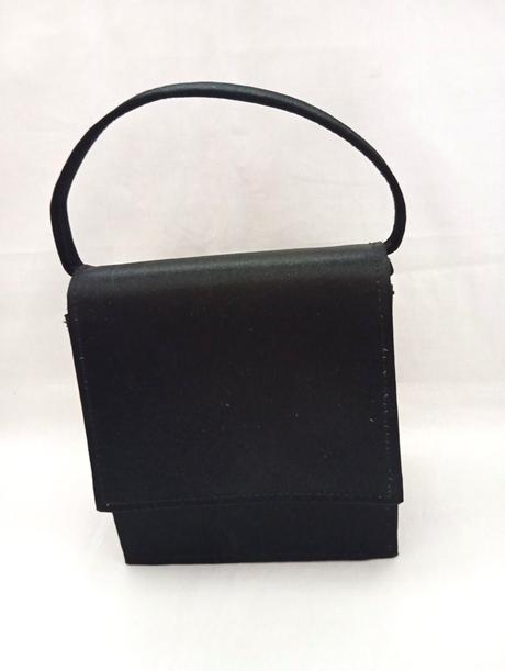 Elegantná mini kabelka, 