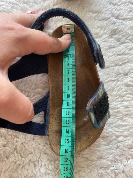 Kozenne maskacove sandalky, 24